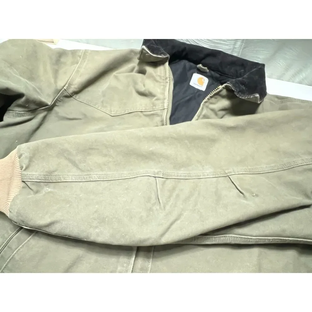 Vintage Carhartt Santa Fe jacket in faded olive green. Size XXL.